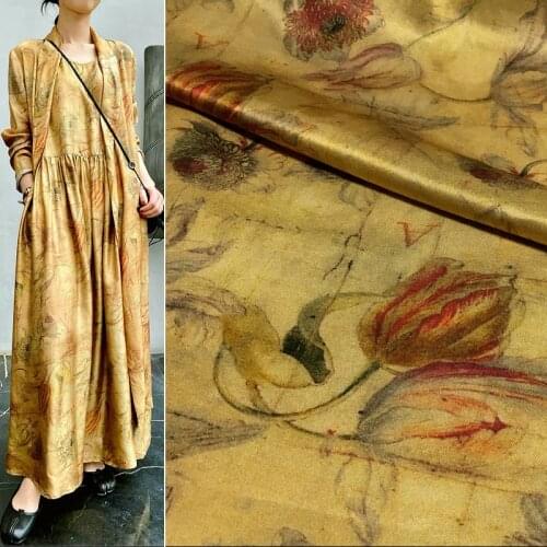 Personalized hand-painted large flower print retro brown bottom stretch fabric natural mulberry silk high fashion textile fabric