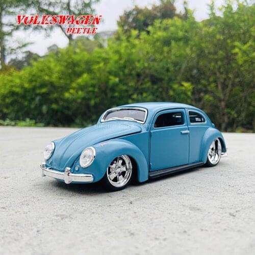 Maisto 1:24 Volkswagen Beetle Vintage car Modified version simulation alloy car model crafts decoration collection toy tools