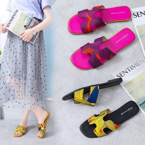 2021 summer new slippers female outer wear Korean flat bottom ladies lazy beach beach flip flops ladies fashion slippers