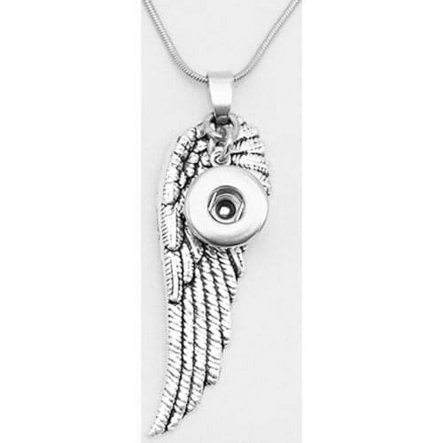 Bloom Chunks Charm Pendants
