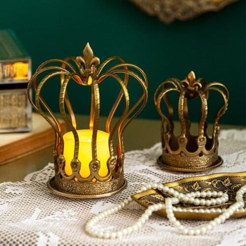 Light Luxury Candle Holder European Style Creative Wrought Iron Candlestick Desktop Furnishings Portavelas Home Decor BS50CH