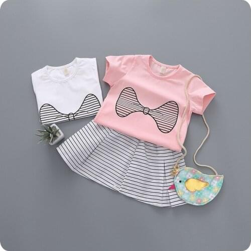 2016 Girl Childrens Garment Summer 2 Pieces Set New Pattern Girl Baby Bow T Unlined Upper Garment Stripe Short Suit