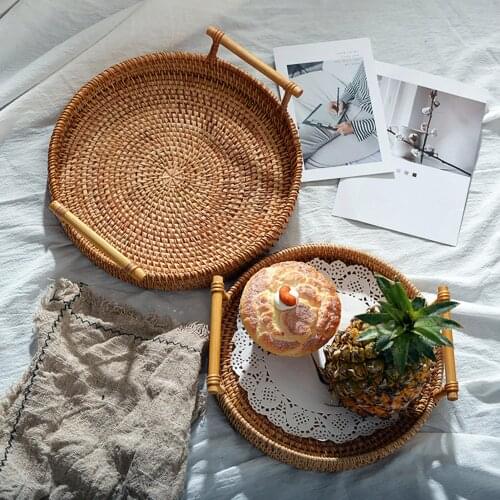 Rattan Round Severing Tray Handmade Food Storage Basket Holder with Handle Breakfast Drink Snack Basket Organizer For Coffee Tea