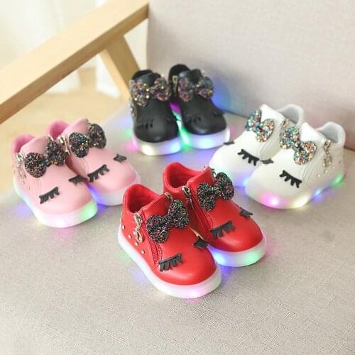 2019 spring and autumn patchwork stitching baby girls shoes cute beautiful LED lights childrens shoes sports shoes