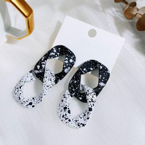 Fashion Designer White Black Big Geometric Drop Dangle Earrings For Women 2021 New Trendy Jewelry