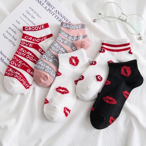 2021 New Harajuku Kawaii Women Socks Fashion Unisex Red Heart Lip Print Pattern Letter Casual Ankle Funny White Cotton Socks