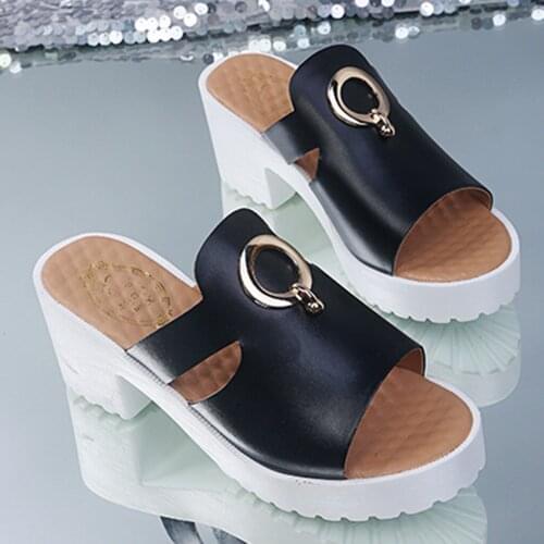 2021 New Square Heel Slippers Women Shoes Metal Decoration Peep Toe Slides Female Sandals Large Size Flip Flops Casual Slippers