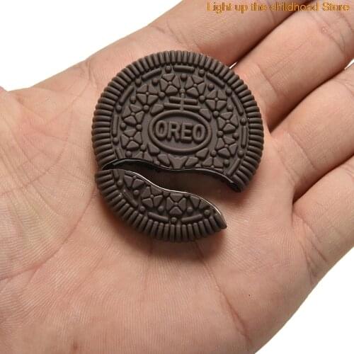 Magic Close-Up Cookie Street Trick Biscuit Bitten And Restored Gimmick Props Easy Magic Show for Children Learning toy
