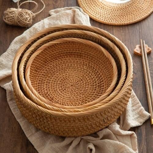 Hand-Woven Storage Basket Rattan Storage Tray Wicker Baskets Bread Plate Fruit Food Breakfast Snack Display Box Home Decoration