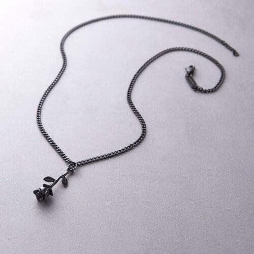 BLOOM NECKLACE V2 | MEN Juliet Rose Necklace Pendant Long Chain Charm Simple Necklaces Autumn Winter For Women Jewelry