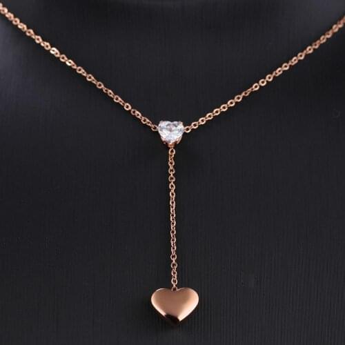 ZooMango New Design Heart-shaped Pendants Necklaces Cubic Zirconia Necklace Titanium Steel Rose Gold Color Women Jewelry ZN17065