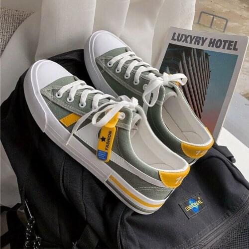 Low Top Breathable Men Canvas Shoes Spring Fashion Casual Shoes Outdoor Light Comfortable Running Sneakers Men Shoe Zapatos