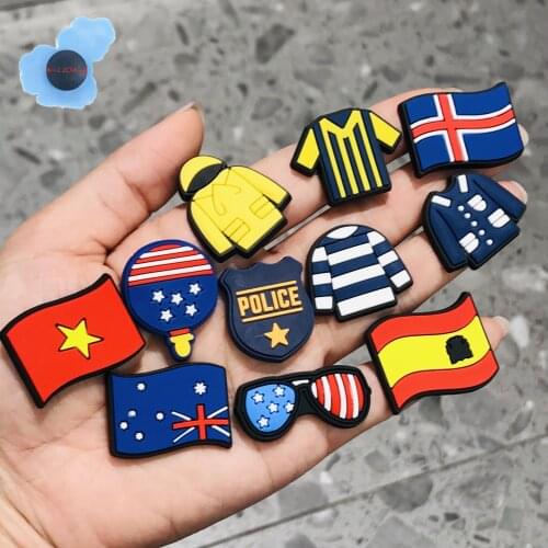1Pcs Cartoon Sports US UK Clothes National Flag PVC DIY Wristband Croc Jibz Kids Shoe Accessories Shoes Charms X-Mas Gift