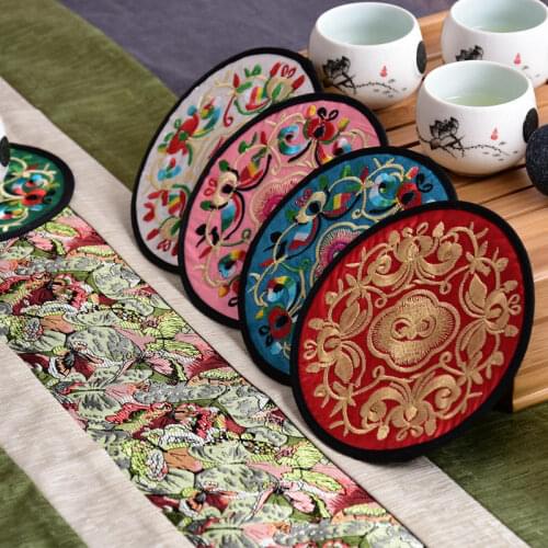 13 Round Embroidered Cloth Coasters Vintage Ethnic Floral Design Teacup Mat Dining Table Placemat Cup Mats Pads Kitchen Decor