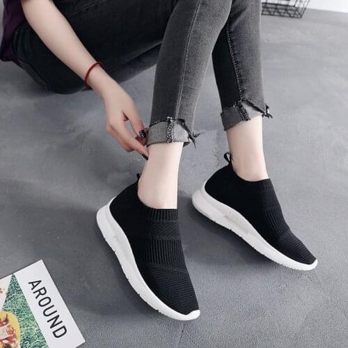 Breathable Air Mesh Sneakers Women 2020 Spring Summer Slip On Platform Knitting Flats Soft Walking Shoes Woman Casual Shoes Hot