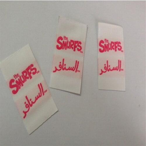 Custom 4*5.5cm garment Woven Label Cloth Labels