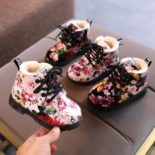 CAPSELLA KIDS Martin Boots for 1-6 Years Baby Boy Shoes Autumn Winter Baby Girls Flower Soft Leather Boots with Fur Size 21-30