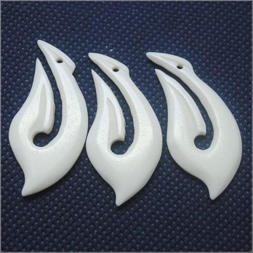 2pcs natural bone beads accessories carving bone diy beads 48x25mm snail white colors jewelry findings