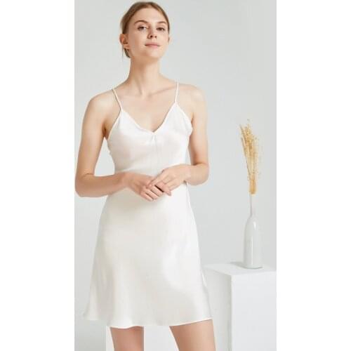 Sanderala 100% Silk Sexy Women Sleepwear Soft Smooth Lingerie Thin Female Underwear Sleeveless Spaghetti Strap Mini Nightgowns