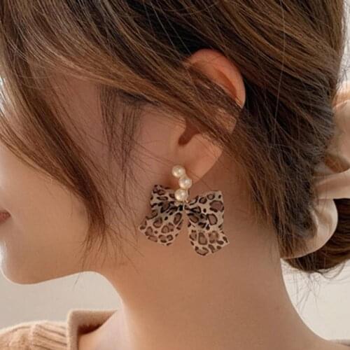1 Pair Women Earrings Leopard Pattern Cloth Bow-knot Jewelry All Match Faux Pearl Dangle Earrings for Daily Wear