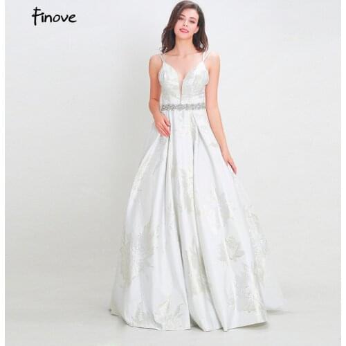 Finove Prom Dress 2020 Long Party Gown Woman Dress White Embroidery Elegant A Line Sweetheart Crystals Vestido de fiesta