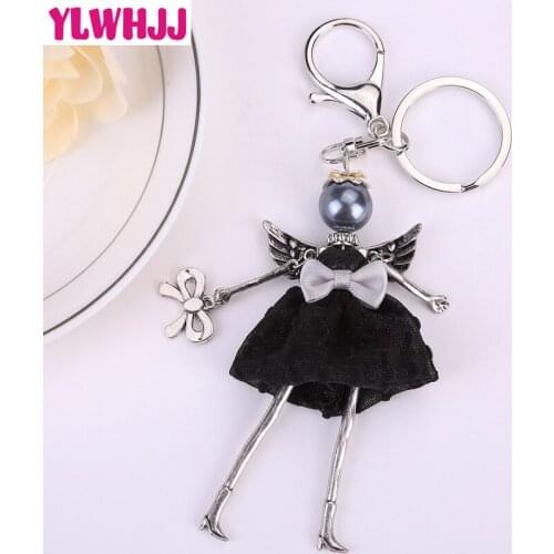YLWHJJ 2017 brand new women lovely angel wings doll black bag keychain female girl fairy Handmade car key chains fashion jewelry