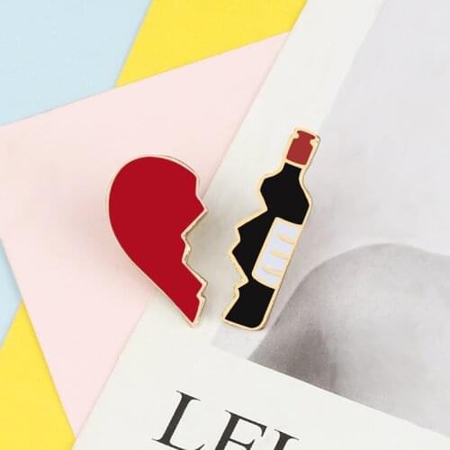 Broken Heart Wine Bottle Metal Lapel Pin Cute Couple Cartoons Brooches Denim Jackets Backpack Enamel Pin Badge Jewelry for Women