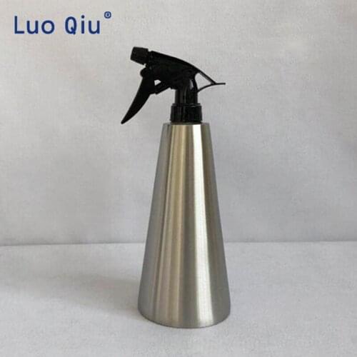 800ML Stainless Steel Oiler Oil Spray Bottle Fuel Injector Sprayer Pot Gravy Boats Kitchen Tool Injection BBQ useful
