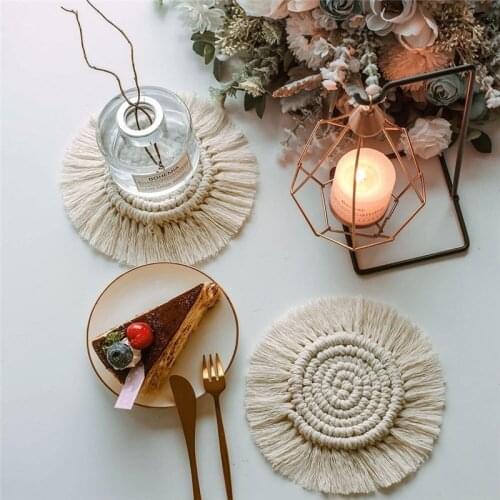 1 pc Hand-woven Table Mat Mug Coasters Placemat Kitchen Dining Table Placemats Bohemia Tassel Round Heat Insulation Mats