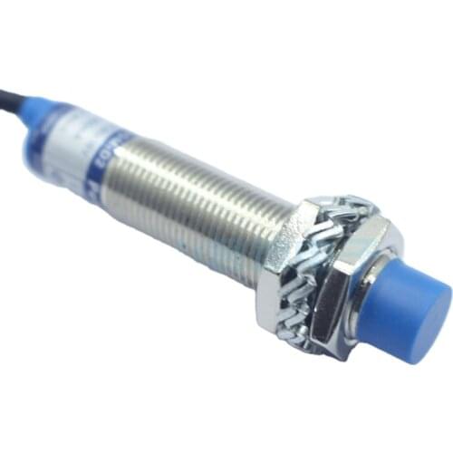 Original GAM4-12GM-D2 P1 A1 D1 N2 A2 2 proximity sensor GAM4-12GM-D2 inductive proximity switch sensor imported quality