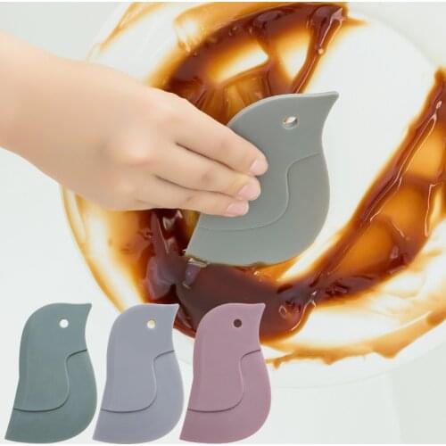 Cute Penguin Shape Squeegees Scraper Oil Plate Scraping Window Door Gap Cleaning Tool Baking Spatulas Kitchen Cleaning Tools