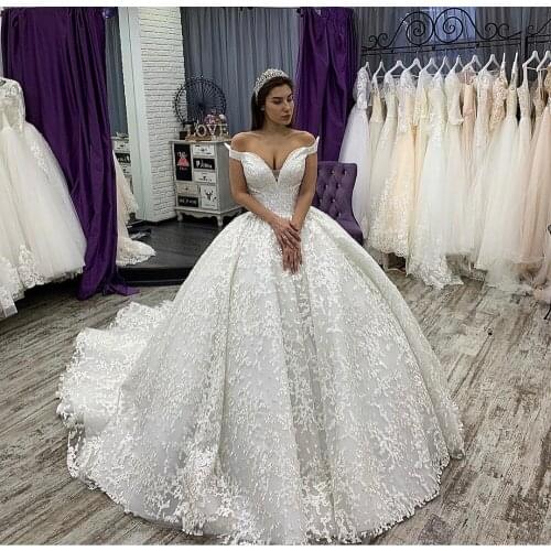 Vintage Off the Shoulder Wedding Dress Lace Appliques Ball Gown Court Train Vestido De Novia