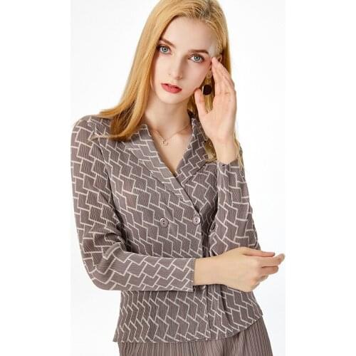 Women Jacket Large Size Spring Geometric Printed Notched Collar Long Sleeved Double Breasted Stretch Miyake Pleated Short Coat