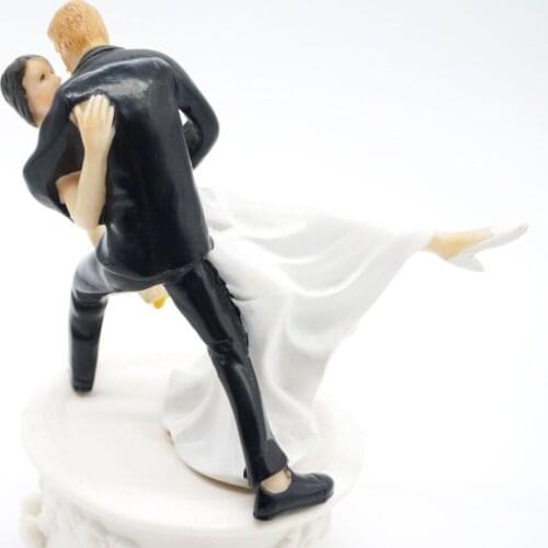 5 Sets Romantic Bride and Groom Couple Wedding Cake Topper Decoration Resin Figurines Bridal Shower Party Gift Christmas