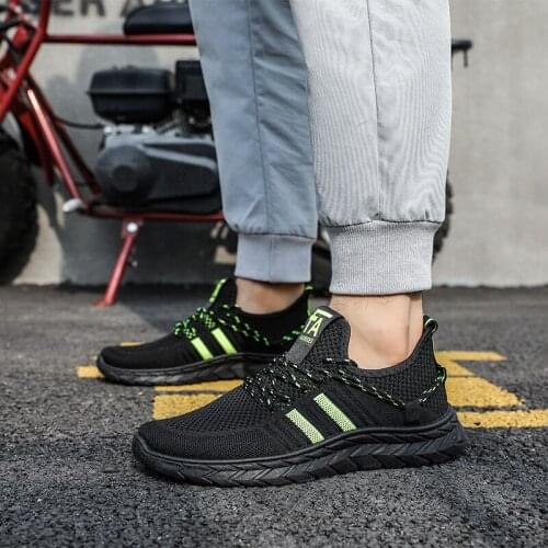 2021 Fashion Fall High Quality New Mens Flat Sneakers Casual Shoes Breathable Shoes Mesh Walking Shoes Sports Running Shoes