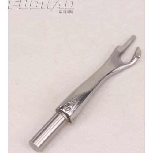 2200 Looper Suitable For Edge Sewing Machine Curved Needle Bending Of Needle Industrial Sewing Machine Spares Parts