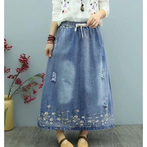 Plus Size Long Denim Skirts Women Vintage Floral Embroidery Elastic High Waist Elegant Loose Female Oversized Maxi Skirts Jeans