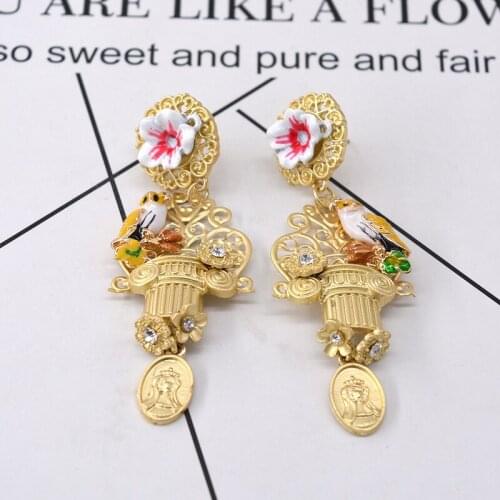 European And American Exaggerated Bird White Big Flower Gem Earrings Long Tassel Baroque Fashion Earrings Female
