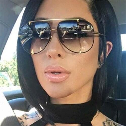 Oversize Sunglasses Women Classic Brand Designer Metal Frame Sun Glasses Vintage Retro Eyewear Gradient Shades UV400