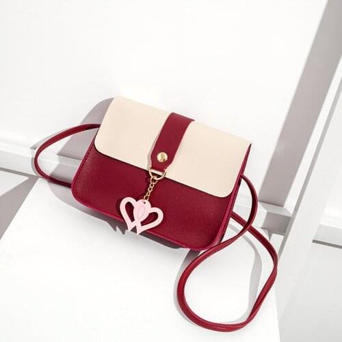 Women shoulder bags 2020 summer Fashion new Korean version of the messenger bag handbag wild chain crack wild shoulder bag