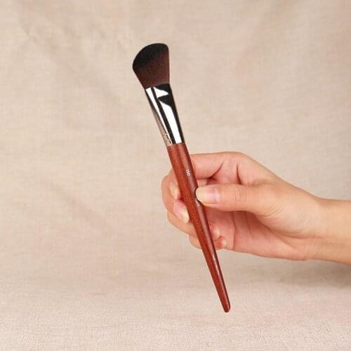 PRECISION BLUSH BRUSH 150 - Angled Powder Blush Contour Sculpt Brush - Beauty makeup brushes Blender