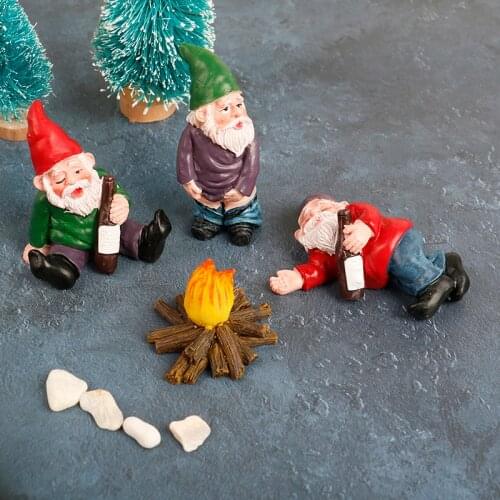 1PC Mini Fairy Garden Miniatures Figurine Gnome Dwarf Micro Small Garden Gnomes Dwarf for Home Garden Outdoor Decoration