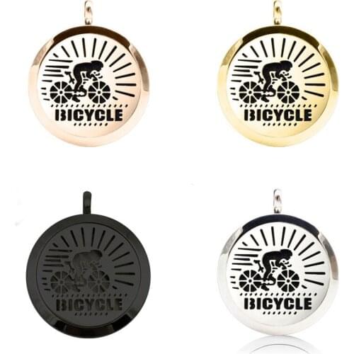 Hot Choker Hollow Perfume Locket Necklace 316L Stainless Steel Aromatherapy Essential Oil Diffusing Locket Necklace For Women