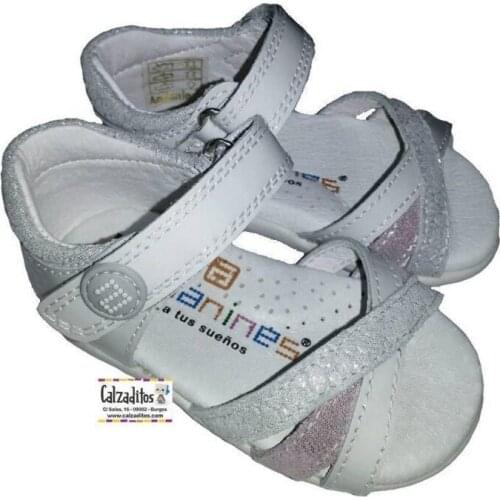 Girl patent leather sandals first steps of Andanines