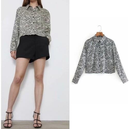 Women Shirts Za 2021 Fashion Zebra Striped Print Short Shirts Long Sleeve Turn Down Collar Loose Blouse Chic Elegant Mujer Tops