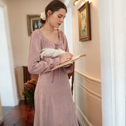 Sexy Nightwear Night Wear Women French Velvet Nightdress Womens Long Sleeved Temperament V Neck Sexy Nightdress Warm Home Servi