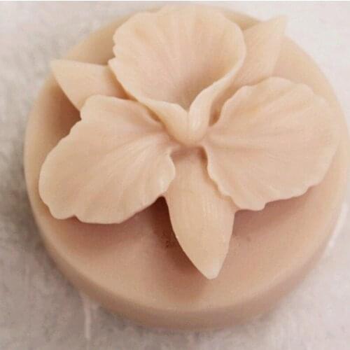 Wholesale!!!1pcs Small Flower (zx557) Silicone Handmade Soap Mold Crafts DIY Mould