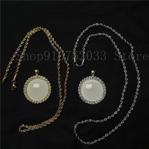 QCPRINTINART Necklaces