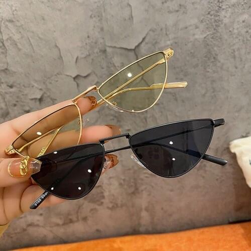 Cute Sexy Cat Eye Womens Sunglasses Luxury Metal Frame New Small Gold Tea Vintage Fashion Cateye Sun Glasses Lady UV400 Eyewear