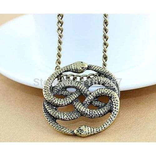 2014 New vintage jewelry Never Ending Story punk style vivid two snakes pendant necklace Factory direct Wholesale Jewelry